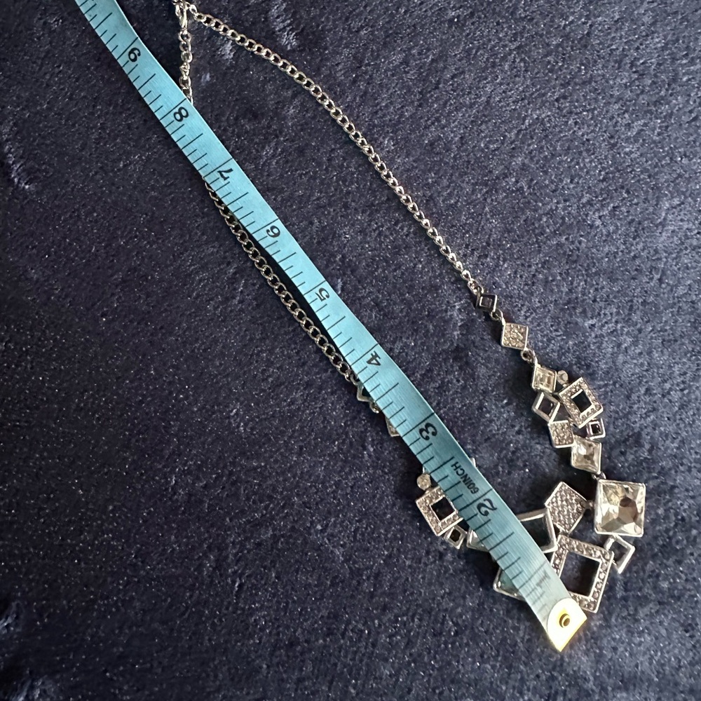 Beautiful Statement Piece Lightweight Necklace. S… - image 6